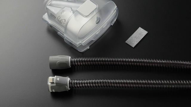 ResMed AirSense 11: Cleaning and caring for your device смотреть онлайн