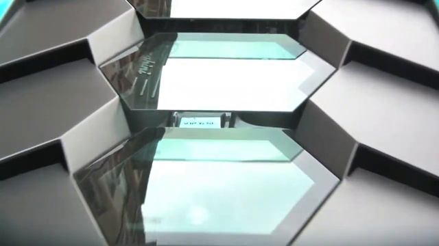 Turquoise Lamborghini LP670-4 SV (قطر) смотреть онлайн