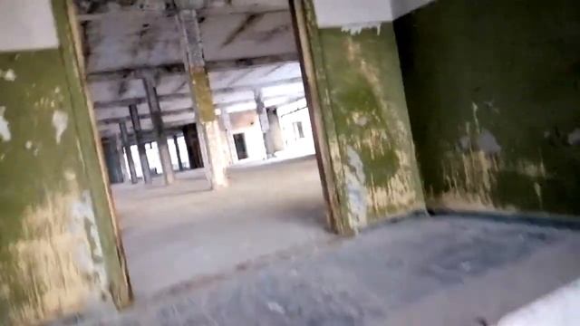 Заброшенный завод станков и автоматов в Житомире. Часть 3 смотреть онлайн