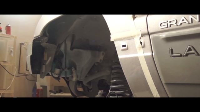 1999 JEEP WJ: Rough Country Budget Boost and Fender Trim Part 3 смотреть онлайн