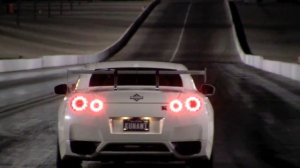 Nissan GTR vs Lamborghini Gallardo