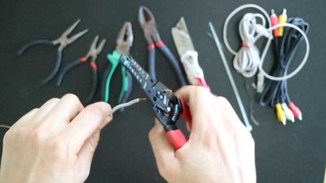 คีมปอกสายไฟ อเนกประสงค์ l Milwaukee Wire Stripper/Cutter смотреть онлайн