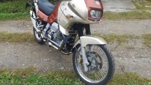 Moto guzzi quota 1100 es
