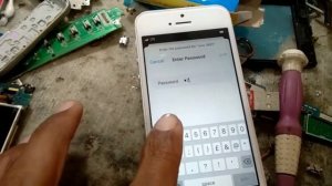 Iphone SE A1723 version 15.3 icloud Bypass New Trick💪