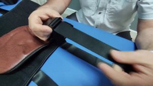 Установка ремней на тракционный стол