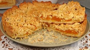 Летний вкус в любое время года. 
ТЁРТЫЙ ПИРОГ С КОНСЕРВИРОВАННЫМИ ПЕРСИКАМИ