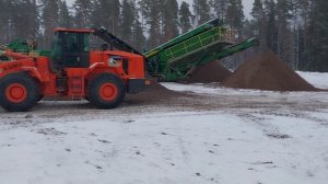 Линия производства щебня: щековая дробилка FABO FTJ-1175, конусная дробилка McCloskey C44, #гранит