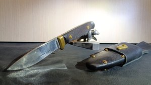 Нож с фиксированным клинком