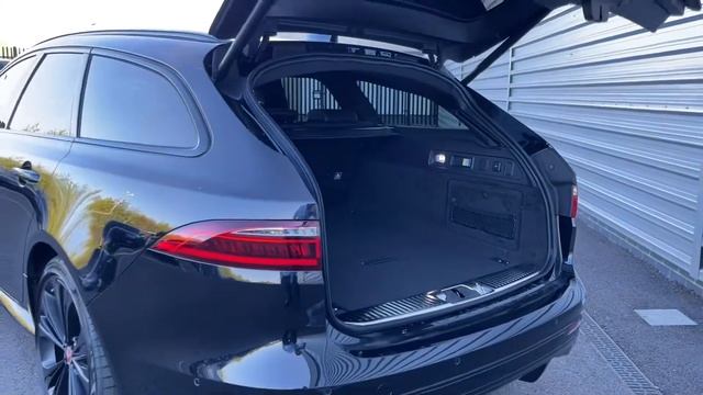 Jaguar XF Sportbrake R Dynamic SE D200 смотреть онлайн