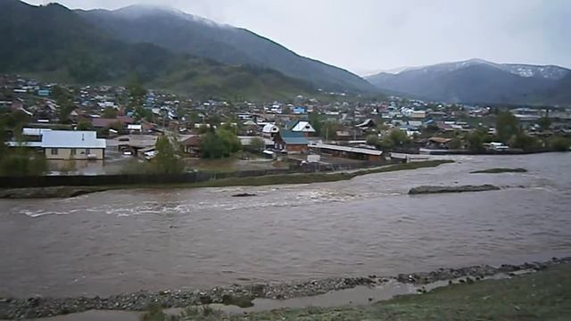 Паводок в Онгудае 2014 смотреть онлайн