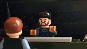 Лего Терминатор в магазине оружия (stop motion)