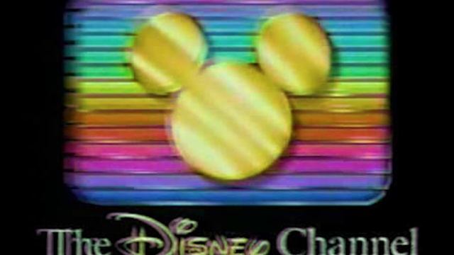 Robustom- Identity Crisis смотреть онлайн