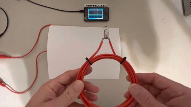 Что мы знаем об индукции? Повторение эксперимента с канала Sergey Deyna смотреть онлайн