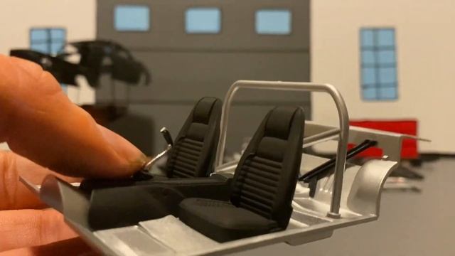 Dom’s 1970 Dodge Charger (Christmas Group Build) смотреть онлайн