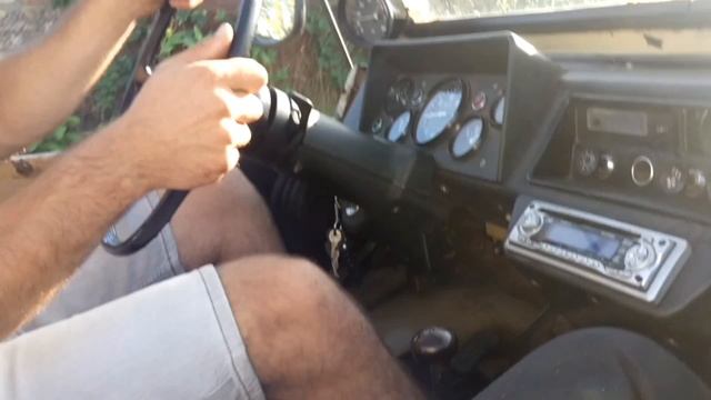 ЛУАЗ катаемся на позитиве смотреть онлайн