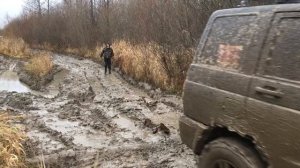 Offroad. Уазы и нивы спасают китайца. Прокатились по бездорожью.