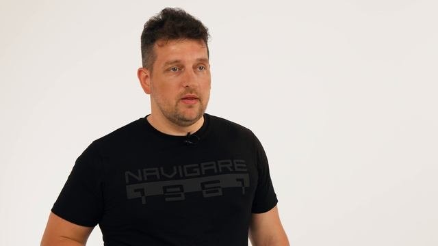 Сервис поиска и онлайн примерки одежды 