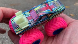 Dodge Charger R/T Vs. Rodger Dodger - HOT WHEELS MONSTER TRUCKS DEMOLITION DOUBLES!!!