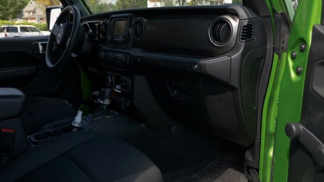 2019 Jeep Wrangler Sport (JL, 2 Door) - The "Jeepiest" new Jeep you can buy! || Review/Tour