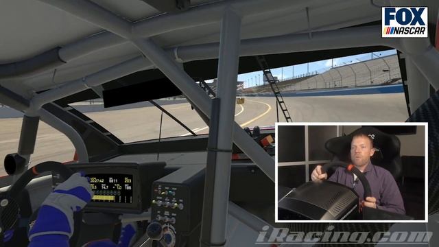 Риган Смит делает пару кругов по гоночной трассе Финикса в симуляторе iRacing | NASCAR ON FOX