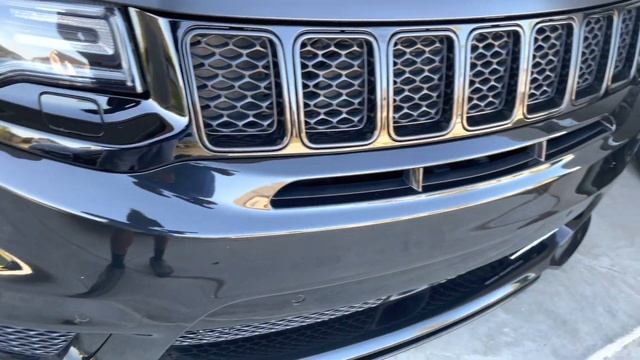 Trackhawk Front Bumper Conversion on my 2015 Jeep SRT! смотреть онлайн