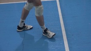 Почему я не могу высоко прыгнуть играя в волейбол