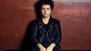 Billie joe armstrong of Green day  - that's rock 'n' roll (video lyiric by lhotox)