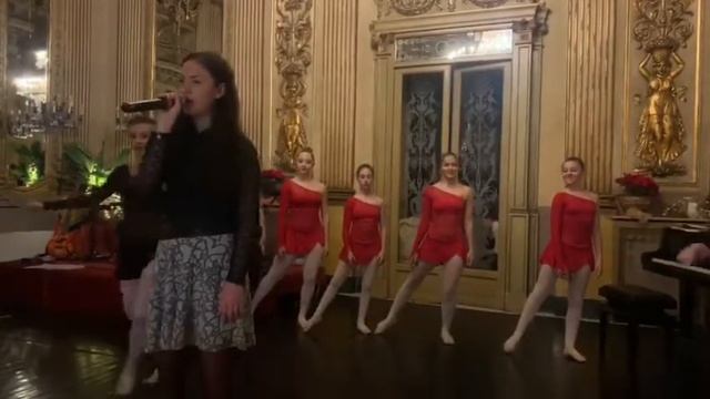 Flávia Dellaccio ACCADEMIA Battista Bia смотреть онлайн