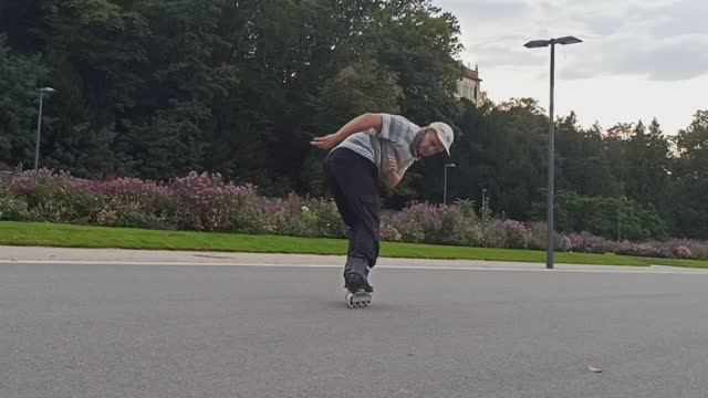 Lubomír Smrža_Rollerblading Sounds #26