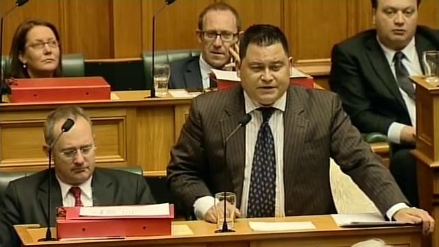 2.8.12 - Question 6: Katrina Shanks to the Minister of Justice смотреть онлайн