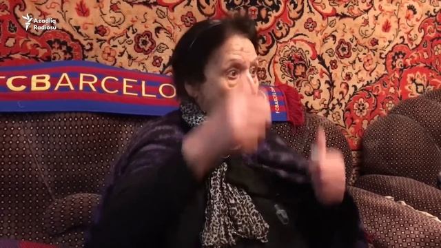 "Messi, mən səni sevirəm" - 87 yaşlı azərbaycanlı nənə смотреть онлайн
