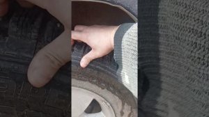 сравнение MICHELIN X ICE NORTH 4 против NOKIAN  HAKKAPELIITTA 7 SUV
