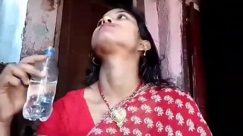 Water swallowing challenge with sound||Neck movement||neck Adams apple