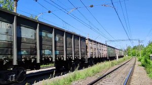"Списан в лом" Электровоз ВЛ10К-1566 с грузовым поездом