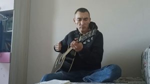 "Королевство кривых" песни под гитару.mp4