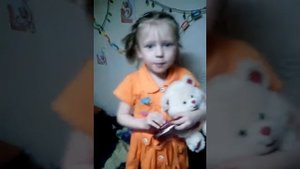 Потому что мамочке мы запели песенку...