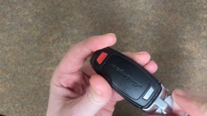 How to change Lamborghini Urus Key Fob Battery  (Old and New)