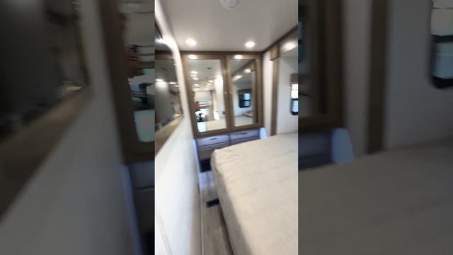 2023 Dynamax Isata 5 30FWD Super C Diesel Motorhome Dodge Ram   5500***360HP***6.7L Cummins