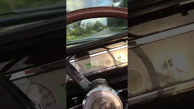 1965 Lincoln Continental Convertible смотреть онлайн