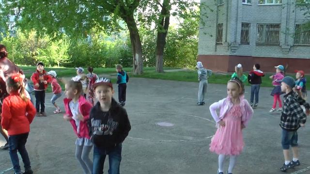 Утро в детском саду