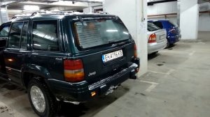 Engine sound - 1997 Jeep Grand Cherokee ZJ 5.2 V8