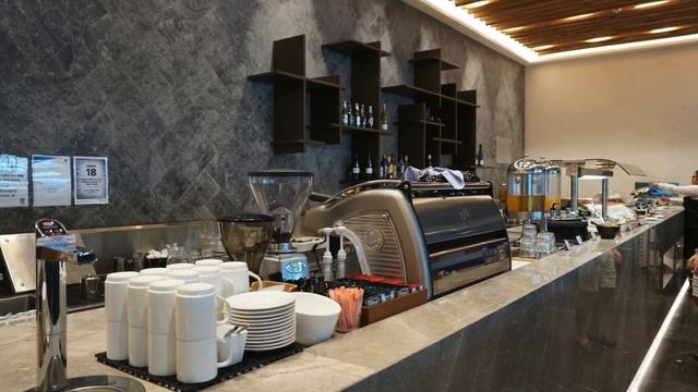 Plaza Premium Lounge Review - Brisbane Airport (BNE) смотреть онлайн