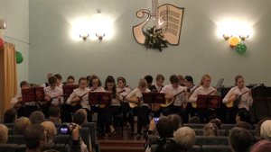 1.Русская народная песня «Виновата, ли я» обработка В. Масленникова