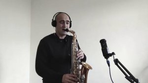 Песня на Бис из фильма "Долгая дорога в дюнах" (На Саксофоне)