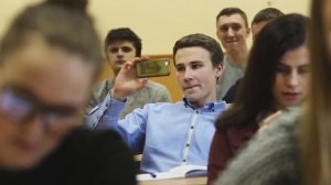 Школьник унизил учителя и получил по заслугам.