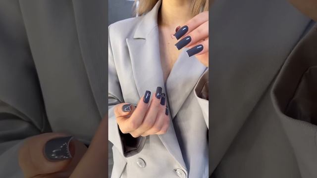 #Beautix923 - темный асфальтово-серый оттенок отлично подходит для покрытия в один тон.