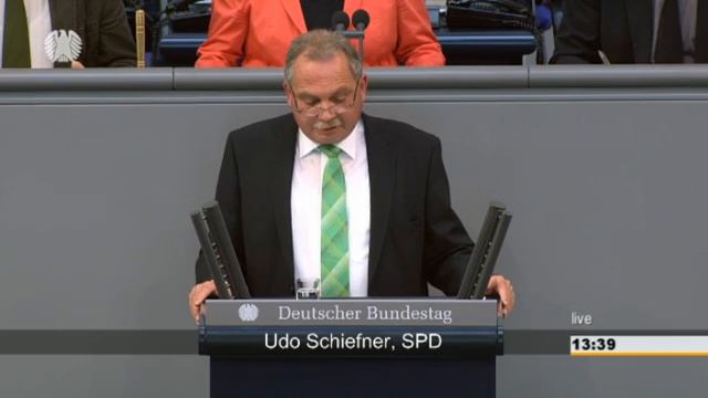 Udo Schiefner im Bundestag - Rede zum Jahresbericht des Petitionsausschusses смотреть онлайн
