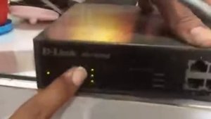 Tes Normal Switch Hub D-LINK 16 Port DES-1016D