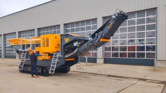 Mobile Jaw Crusher Review - Barford 750J Concrete, Asphalt, Construction Crusher