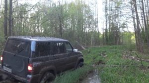 Уаз Патриот по болоту на Forward safari 500